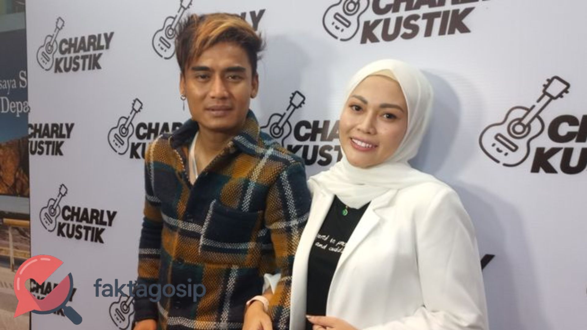 Charly Van Houtten Cerita Rumah Tangga Harmonis
